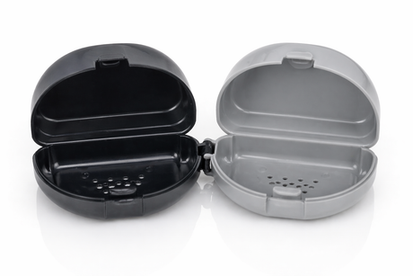 The Complete Guide to Retainer Holders Why the right retainer case is the last — and most important — step in orthodontic care. For patients, parents, and dental professionals